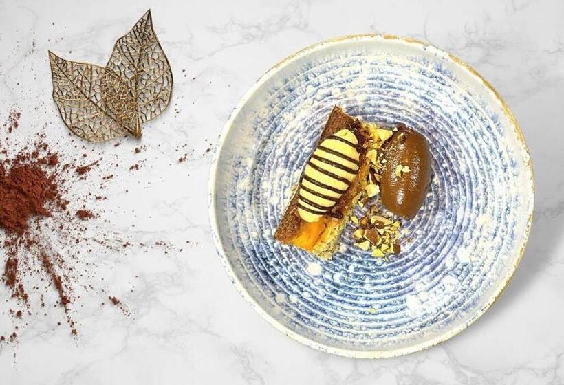 ホテル Château De Villars