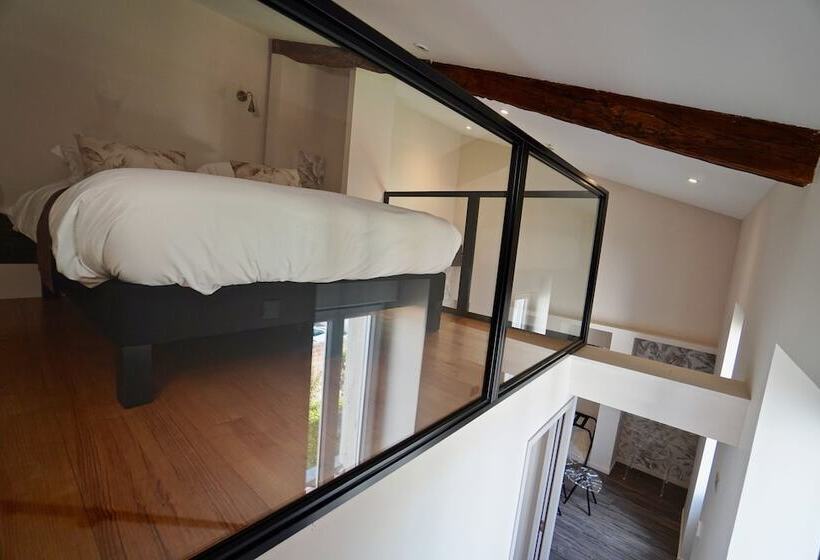 فندق Du Lion D Or