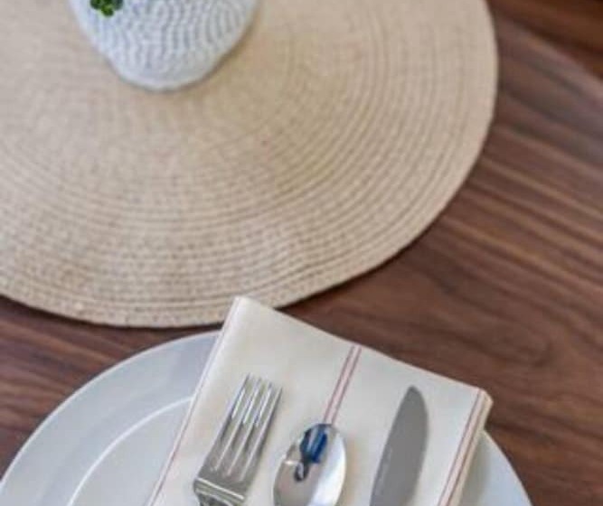 酒店 Immersive Suite With Pool & Hot Tub