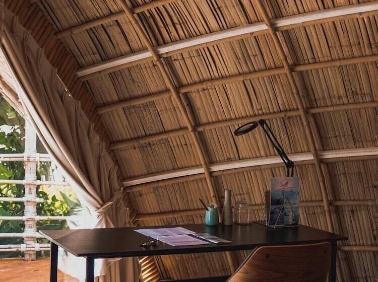 בית מלון כפרי Jaiyen Eco Resort