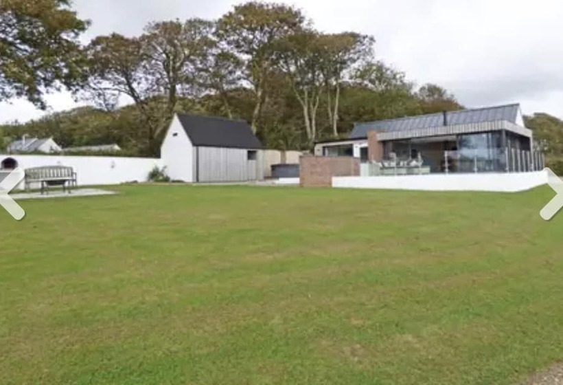 בית מלון כפרי Lovely 1 Bed Lodge In Haverfordwest With Views