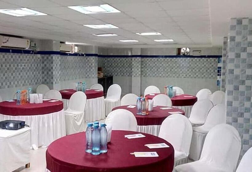 Hotel Padmini Resorts