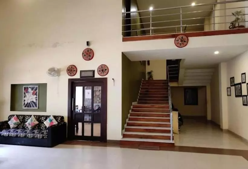 ホテル Padmini Resorts