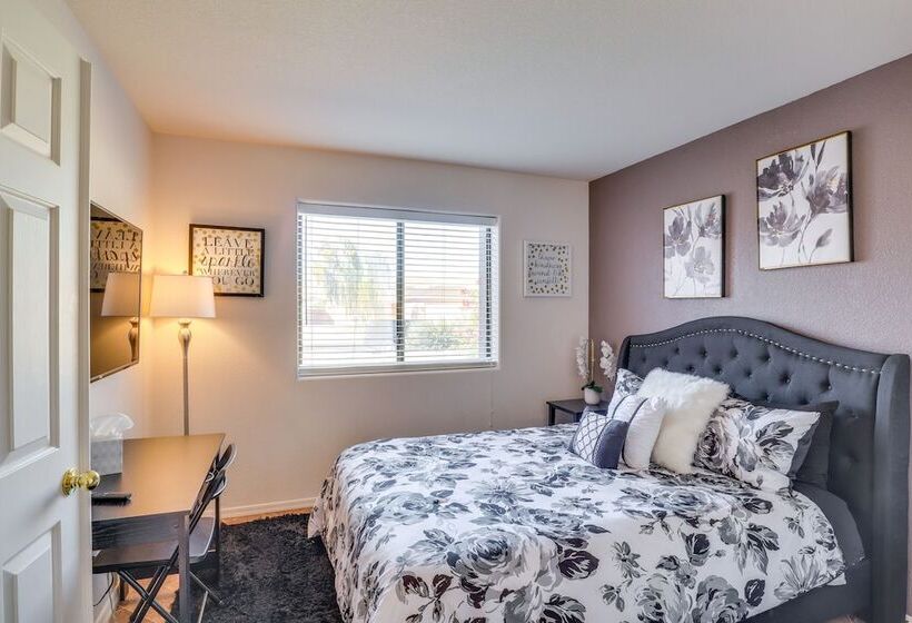 Inviting Bullhead City Gem: 3 Mi To Colorado River