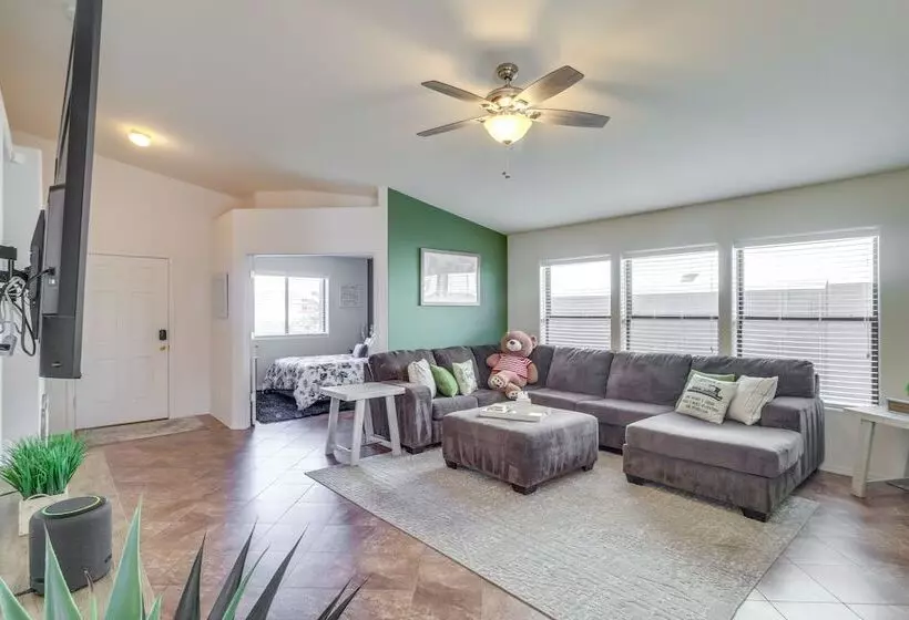 Inviting Bullhead City Gem: 3 Mi To Colorado River