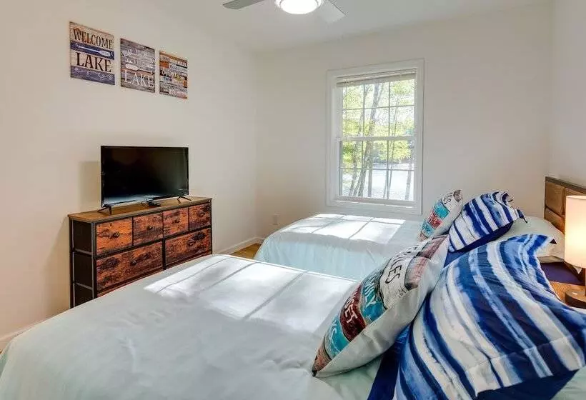 Maine Waterfront Home W/ Fire Pit & Scenic Views!