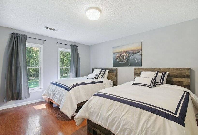 Natures Care: Home W/ Pond, 16 Mi To Memphis!