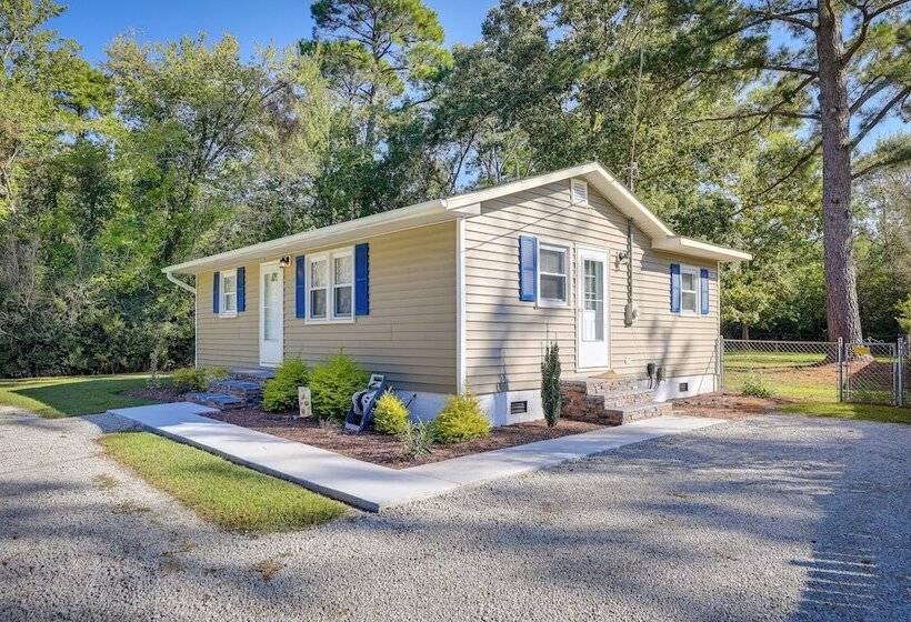 New Bern Vacation Rental: Close To Neuse River!