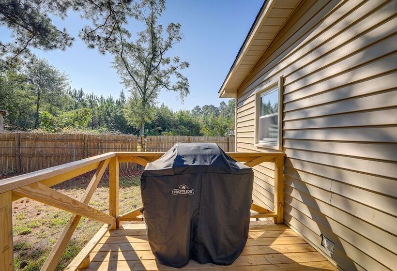 New Bern Vacation Rental: Close To Neuse River!