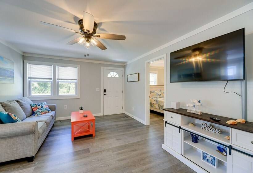 New Bern Vacation Rental: Close To Neuse River!