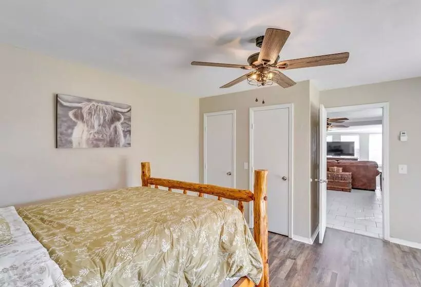 Oklahoma Home Near Lake W/ Patio, Grill & Chiminea