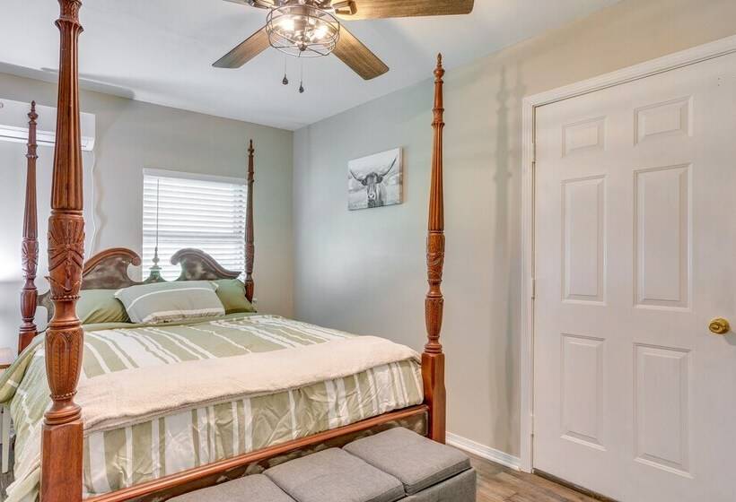 Oklahoma Home Near Lake W/ Patio, Grill & Chiminea