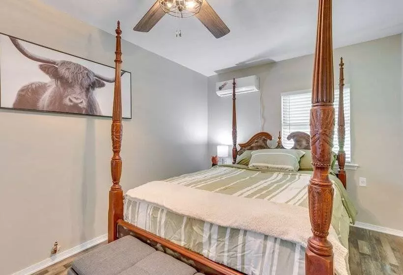 Oklahoma Home Near Lake W/ Patio, Grill & Chiminea