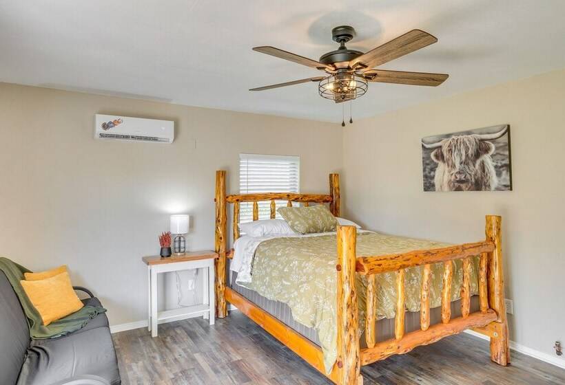 Oklahoma Home Near Lake W/ Patio, Grill & Chiminea