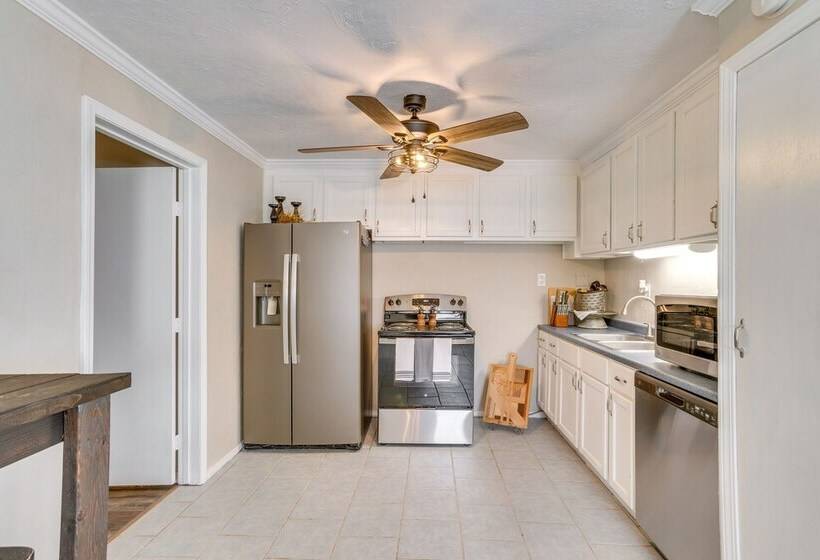 Oklahoma Home Near Lake W/ Patio, Grill & Chiminea