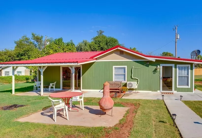 Oklahoma Home Near Lake W/ Patio, Grill & Chiminea