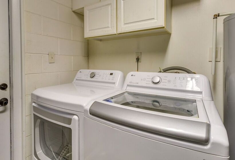 Orlando Home W/ Private Pool: 10 Mi To Ucf Campus!