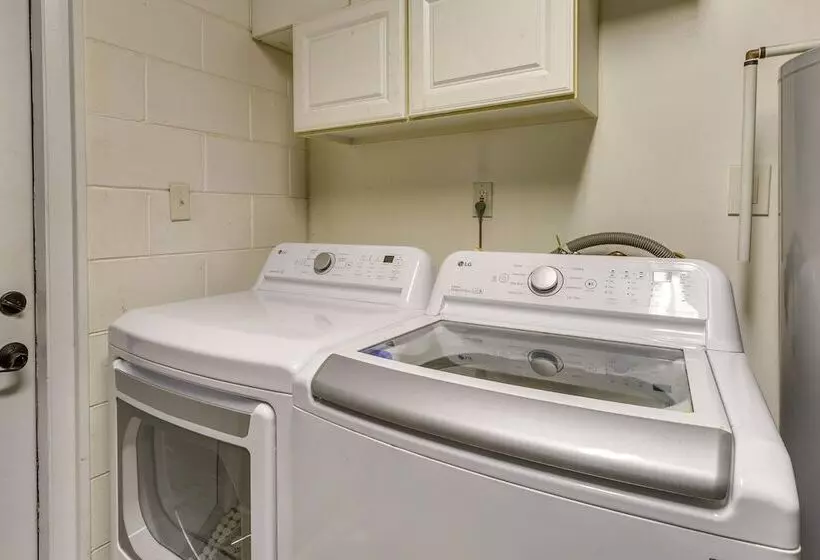 Orlando Home W/ Private Pool: 10 Mi To Ucf Campus!