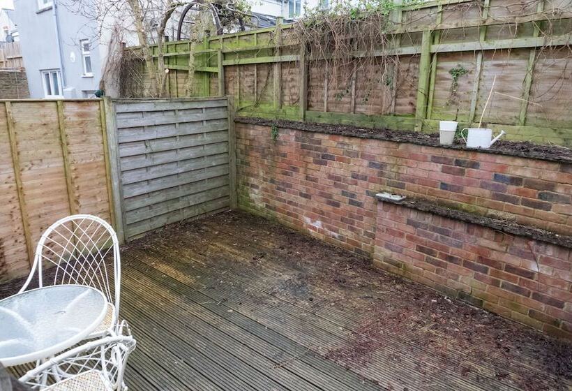 펜션 Glenfall Place