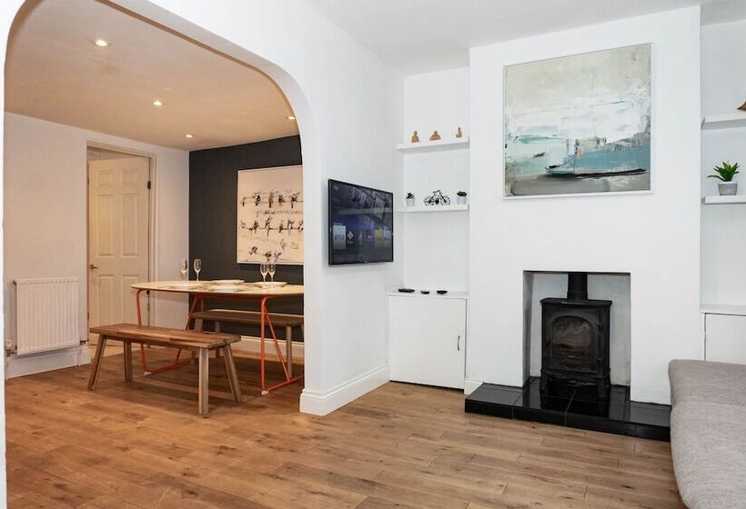 펜션 Glenfall Place