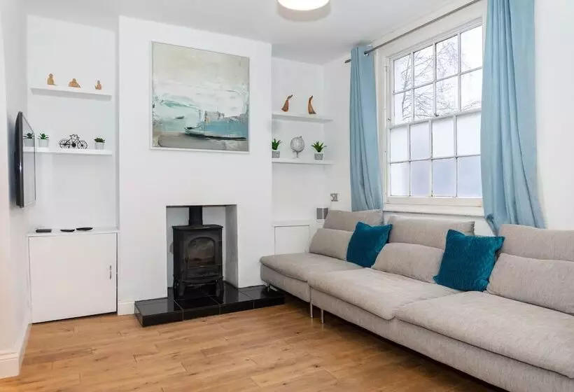 پانسیون Glenfall Place