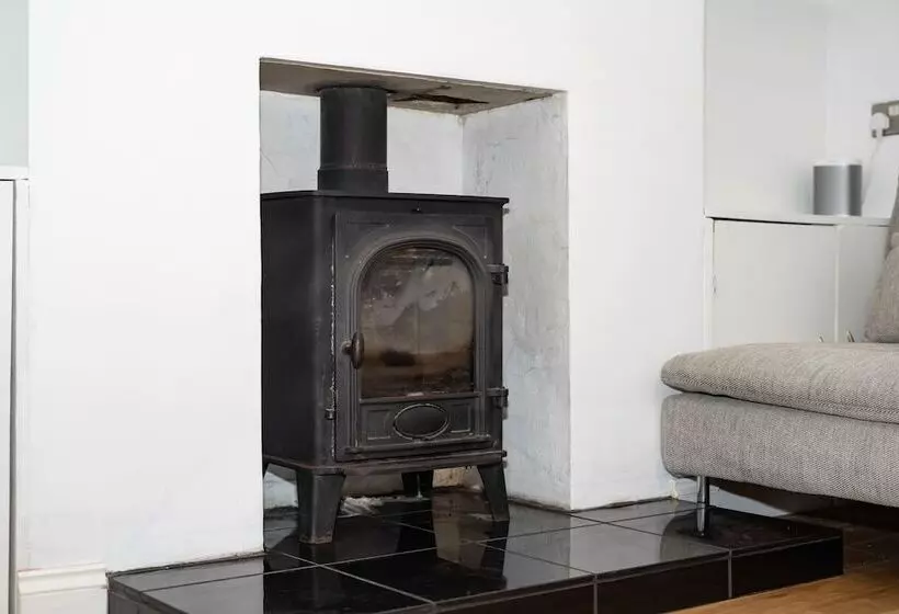 پانسیون Glenfall Place