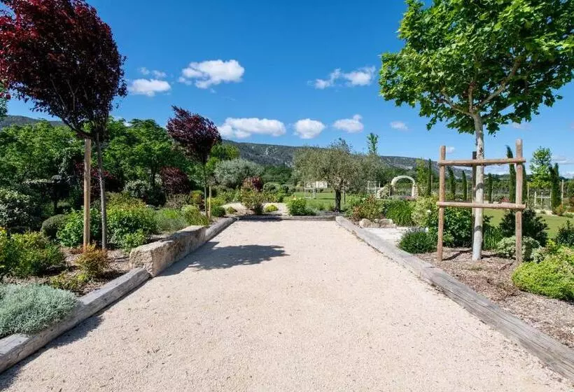پانسیون La Bastide De Clara