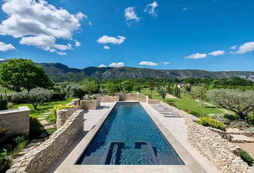 پانسیون La Bastide De Clara