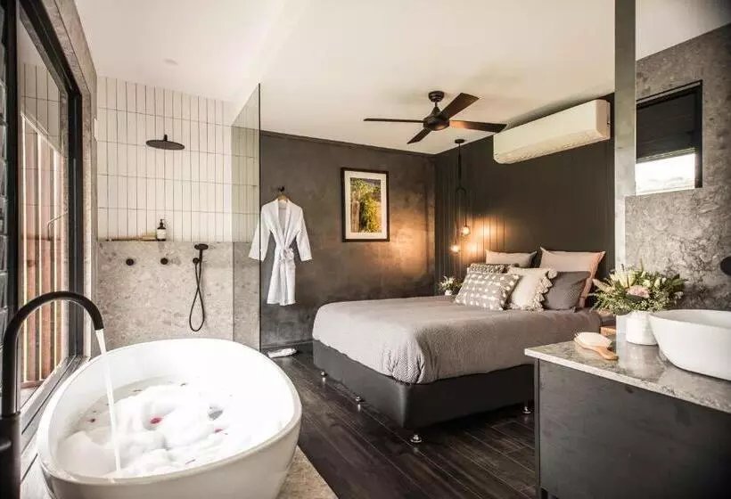 Majatalo Sambar Hills  Kings #3