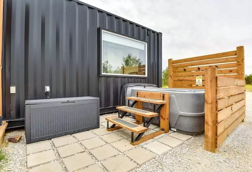 Remote Strawn Container Home With Hot Tub!
