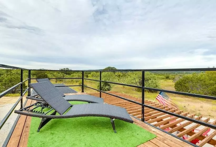 Remote Strawn Container Home With Hot Tub!