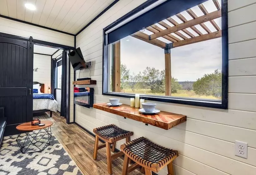 Remote Strawn Container Home With Hot Tub!