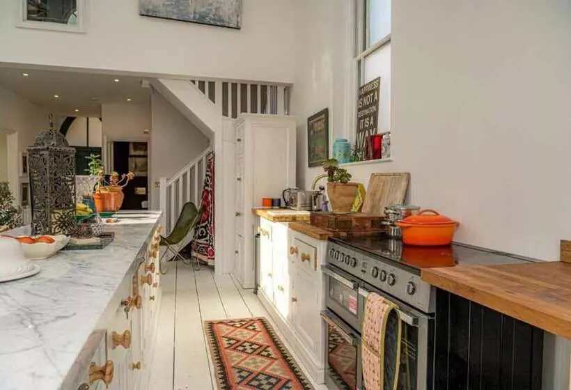 レジデンス Beautiful 3 Bed House In Ash Near To Deal Kent