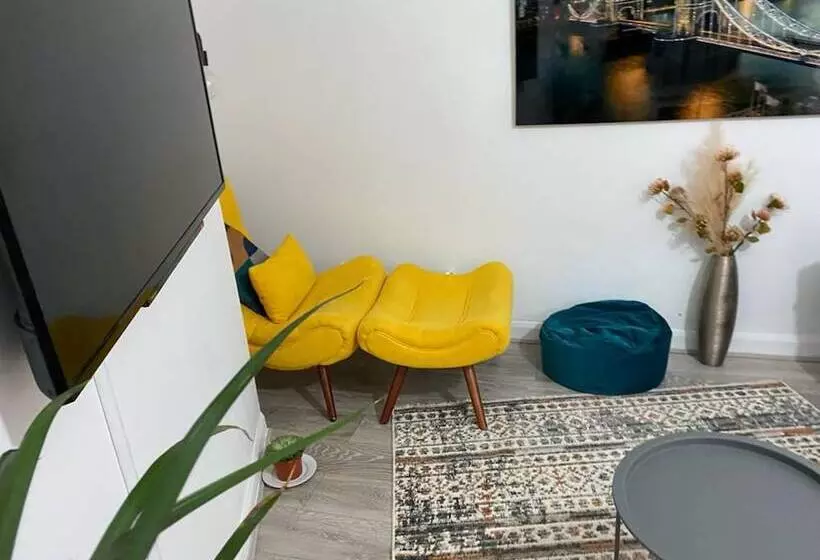 レジデンス Comfortable 2beds House 4 Contractors & Staycation