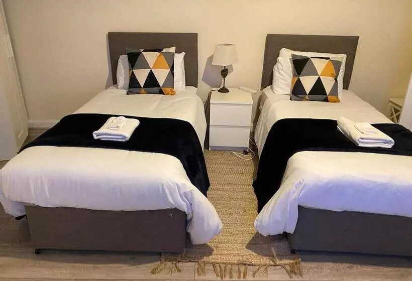 レジデンス Comfortable 2beds House 4 Contractors & Staycation
