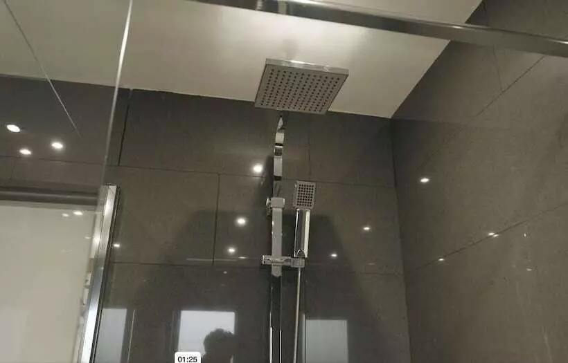 Residenssi Hollywood Vibes In Pembrokeshire