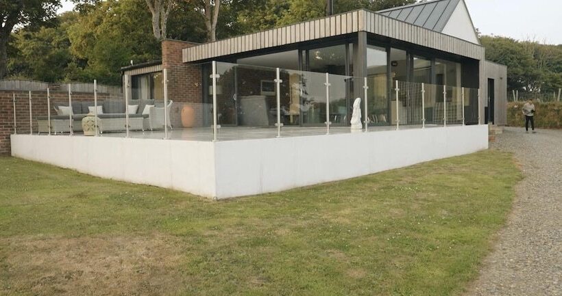 住所 Hollywood Vibes In Pembrokeshire