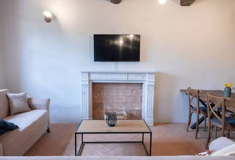 レジデンス Tenuta Cantona