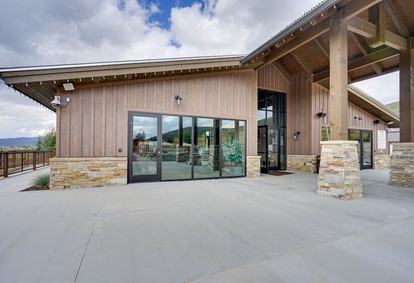 Resort Style Home In Kamas ~ 18 Mi To Park City!