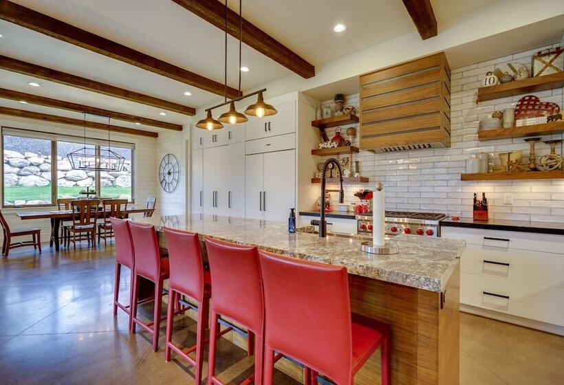 Resort Style Home In Kamas ~ 18 Mi To Park City!