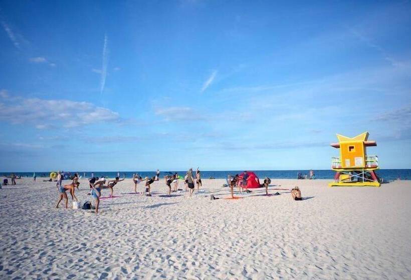 Royal Hotel Unit 337