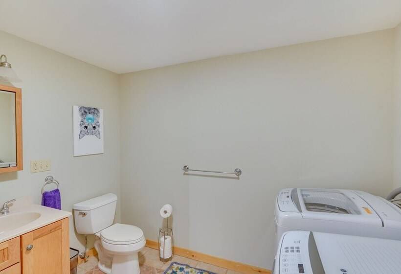 Serene Monterey Home W/ Deck Near Skiing & Hiking!