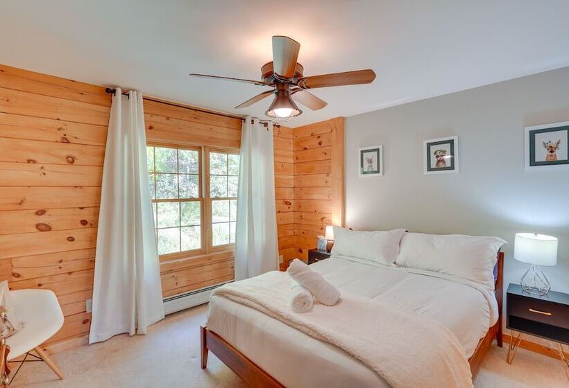 Serene Monterey Home W/ Deck Near Skiing & Hiking!