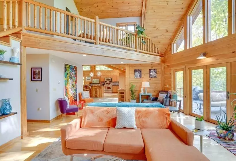 Serene Monterey Home W/ Deck Near Skiing & Hiking!