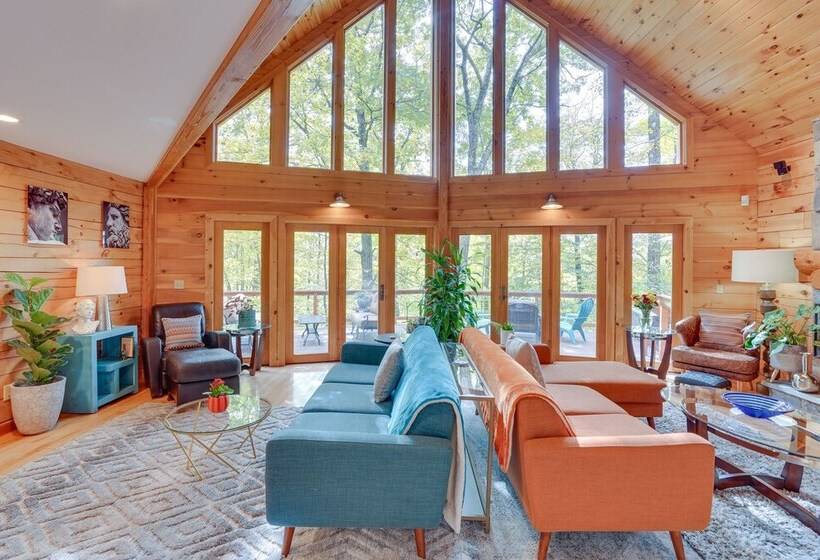 Serene Monterey Home W/ Deck Near Skiing & Hiking!