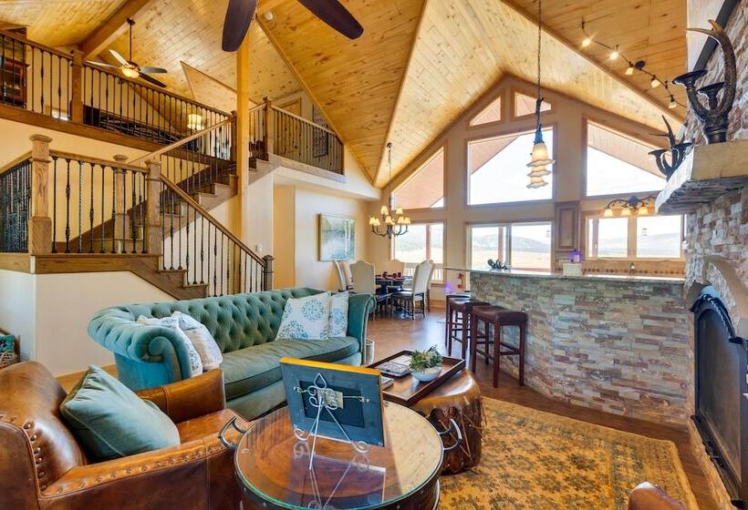 Hot Tub & Fire Pit: Idyllic Getaway In Angel Fire!