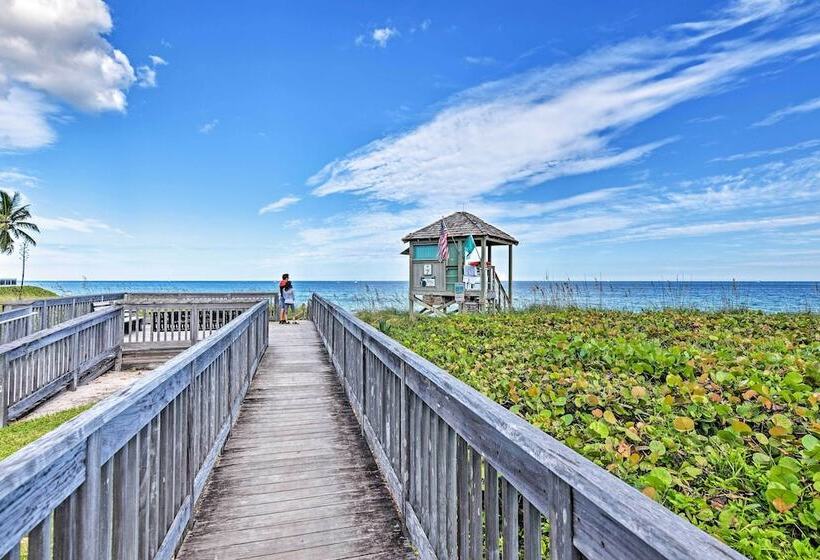 Steps To Deerfield Beach: Home W/ Private Patio!