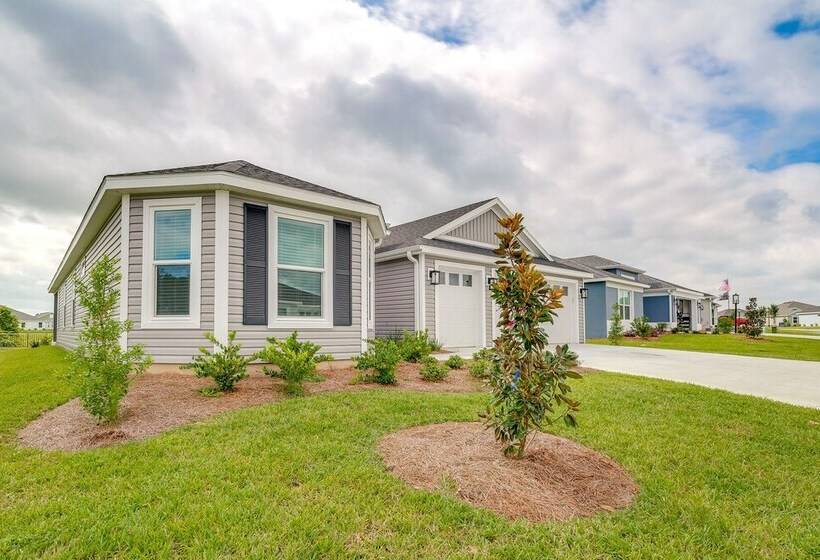 Pool Access & Screened Patio: Home In The Villages