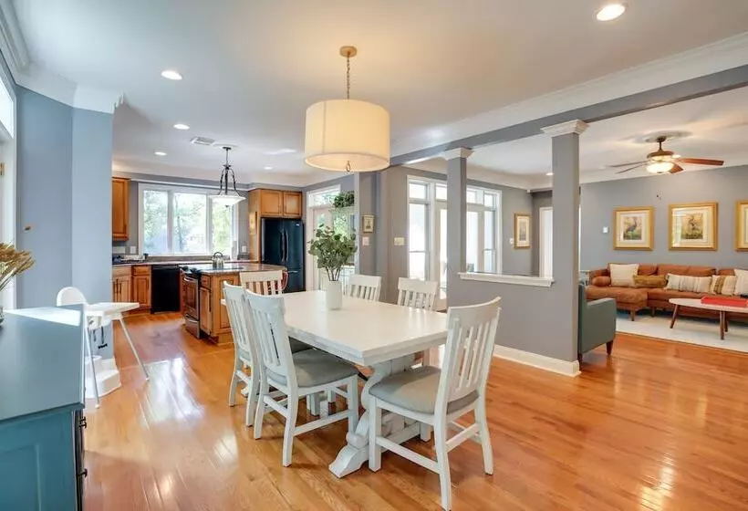 Waterfront Lusby Escape W/ Fire Pit & Kayaks!