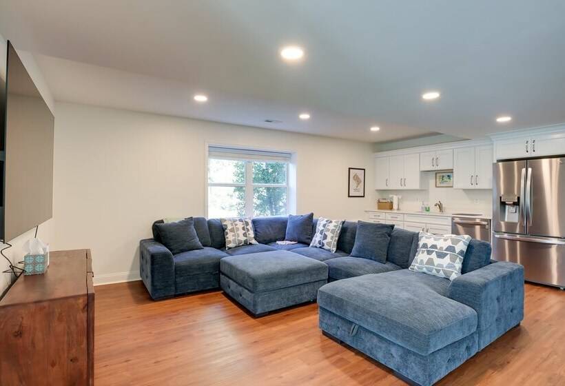 Waterfront Lusby Escape W/ Fire Pit & Kayaks!